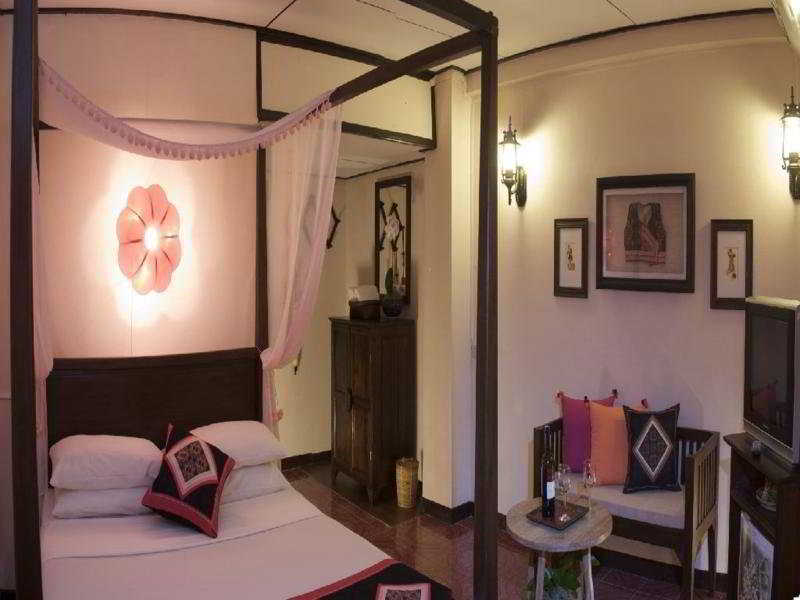 Changpuak Hotel Chiang Mai Bagian luar foto