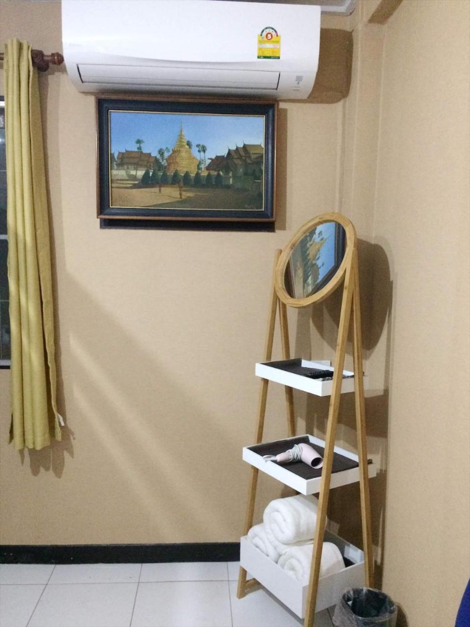 Changpuak Hotel Chiang Mai Bagian luar foto