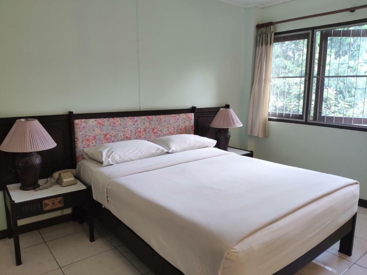 Changpuak Hotel Chiang Mai Bagian luar foto